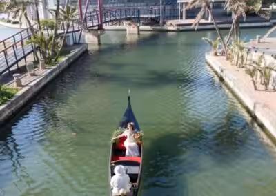 Rides Relaxing Gondola Boat Ride