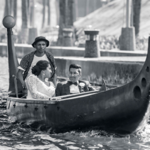 Deluxe Boat Ride with Live Music (price/couple)